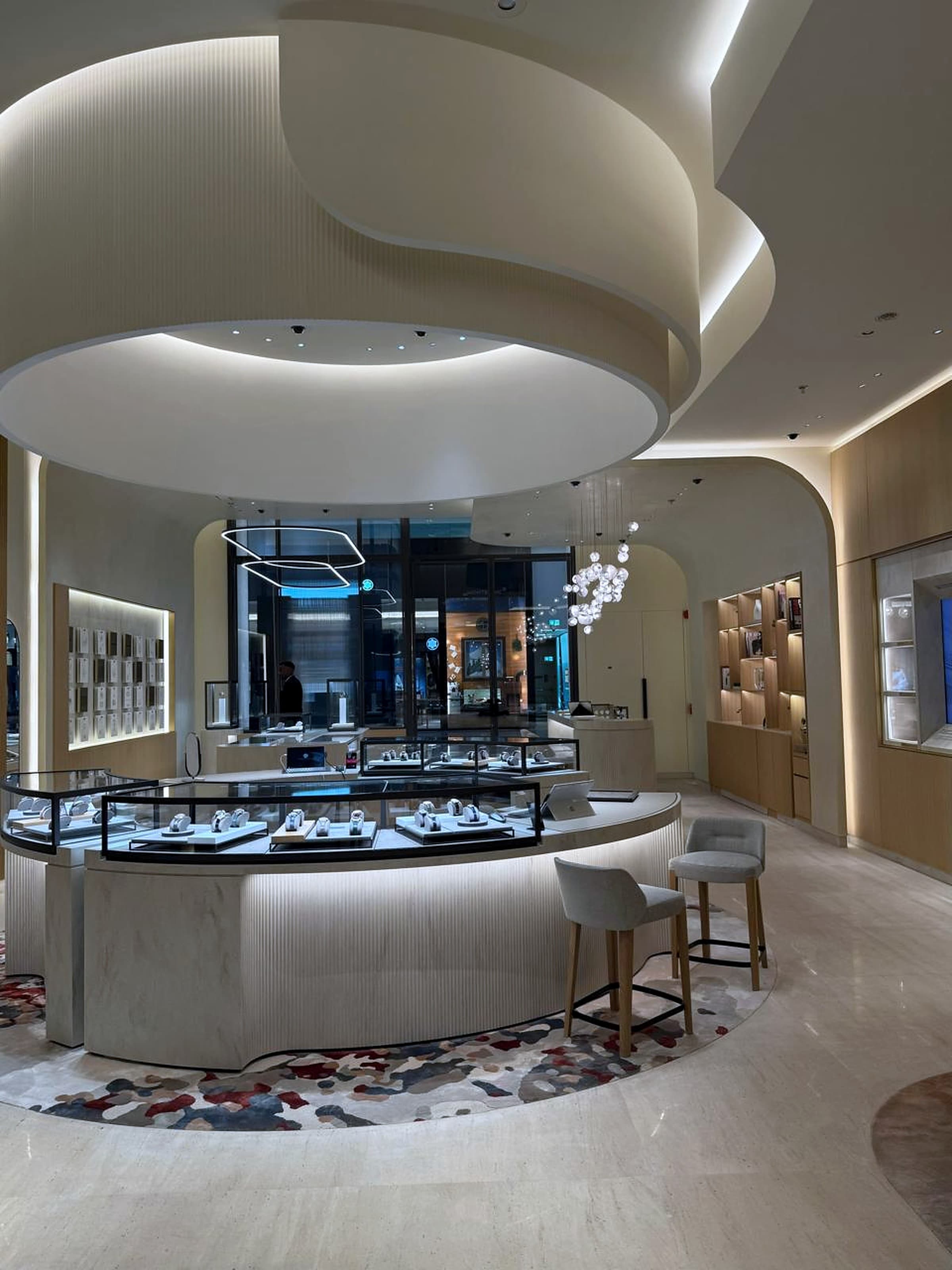 Jaeger-LeCoultre, The Dubai Mall — 4