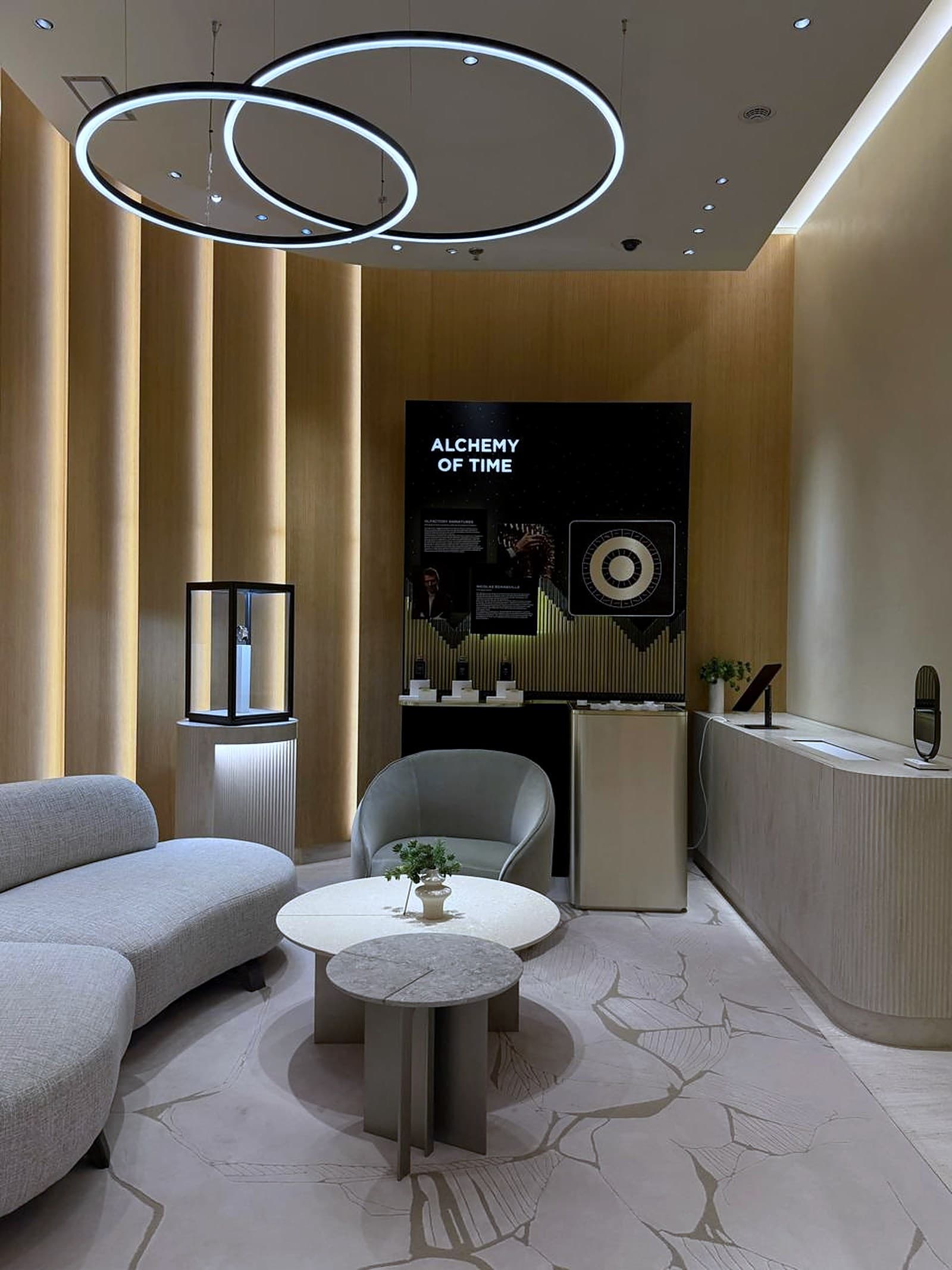 Jaeger-LeCoultre, The Dubai Mall — 9