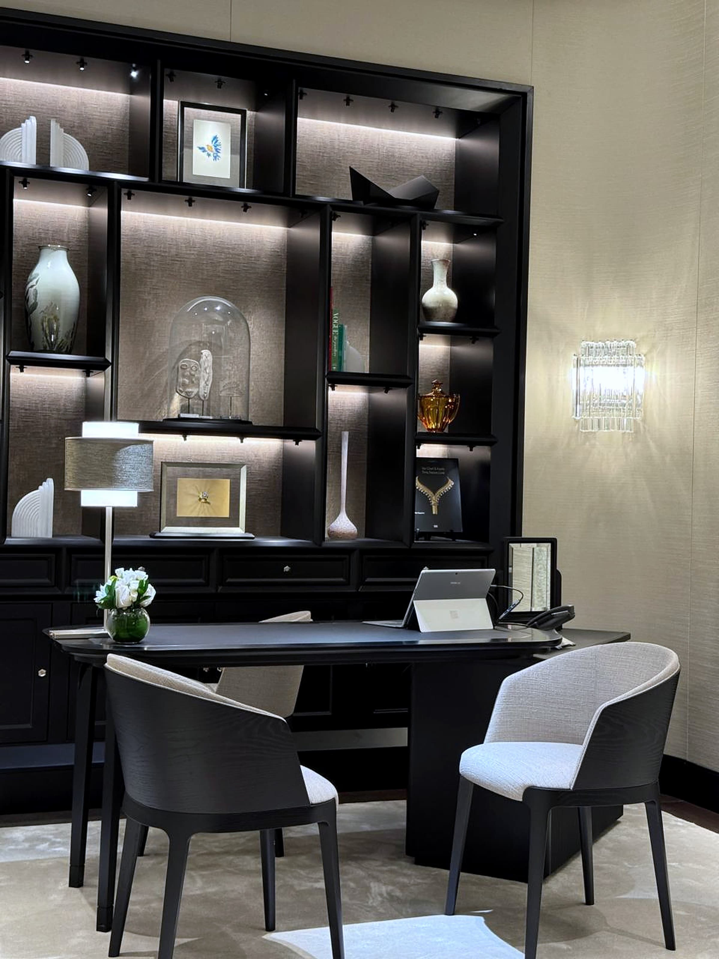 Van Cleef & Arpels, Avenues Mall, Kuwait — 10